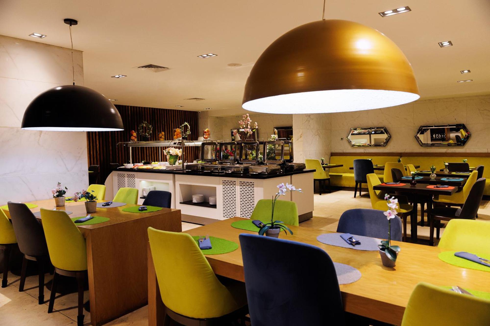 Riviera Royal Hotel Conakry Eksteriør bilde